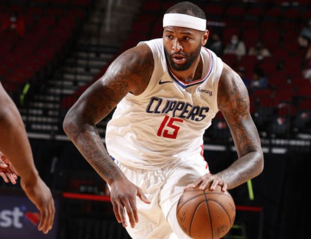 向世人展示 向世人展示