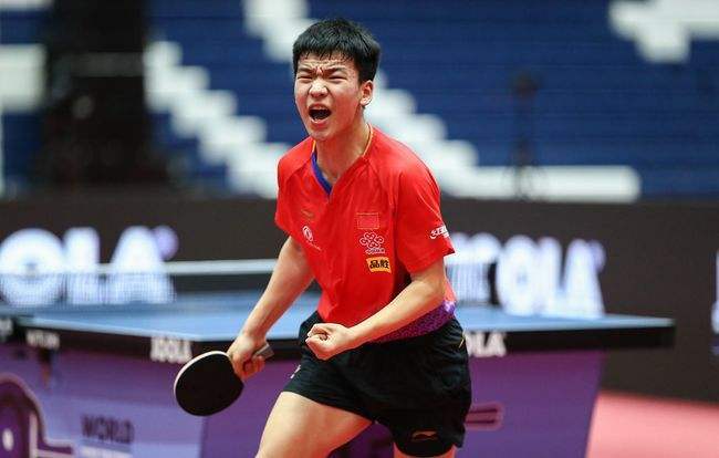 教练担忧的 教练担忧的